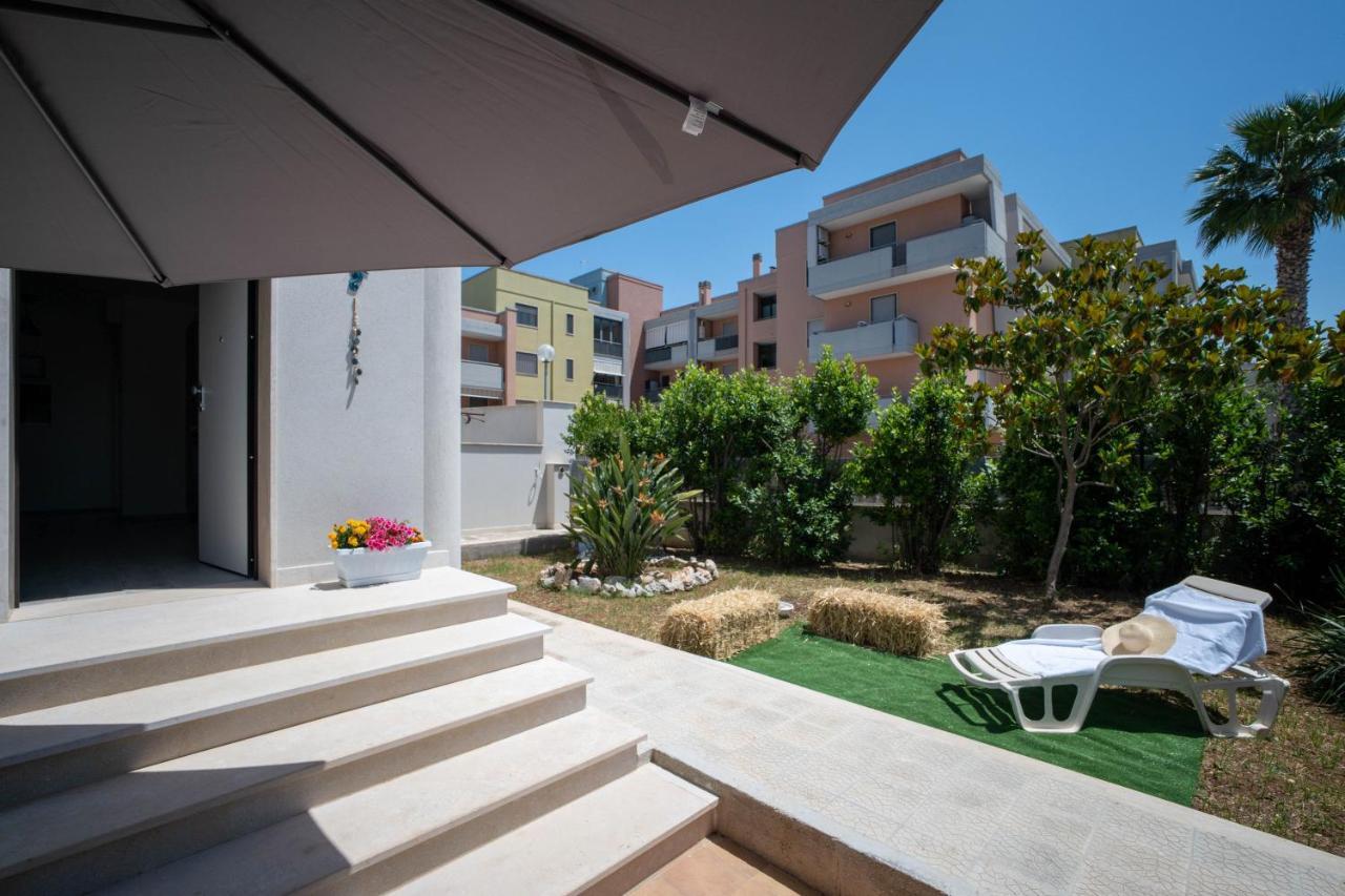 Wepuglia - Sunflower House Монополи Екстериор снимка