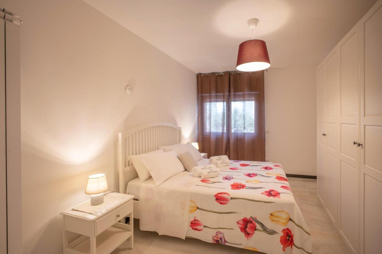 Wepuglia - Sunflower House Монополи Екстериор снимка